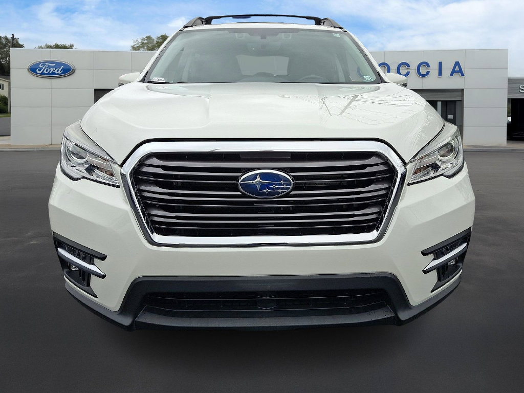 Used 2022 Subaru Ascent Limited w/ Technology Package AWD/4WD image 2