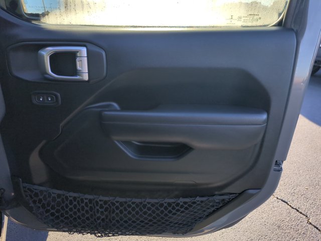 Used 2021 Jeep Wrangler Sport AWD/4WD image 30