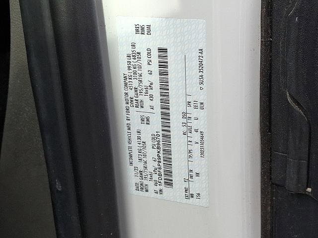 Certified 2023 Ford Transit 350 DRW image 24