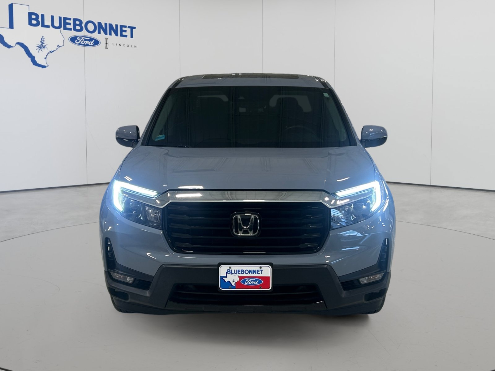 Used 2023 Honda Ridgeline RTL-E image 2
