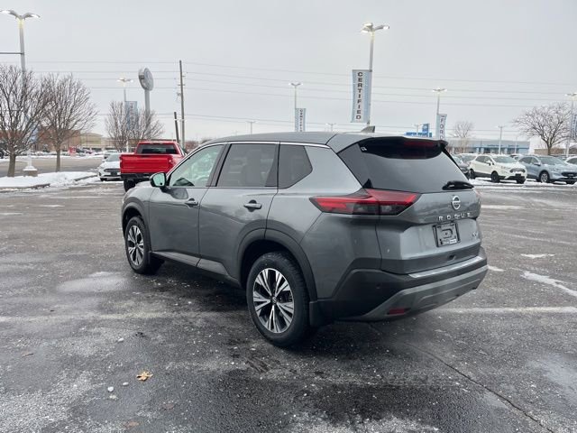 Used 2021 Nissan Rogue SV image 9