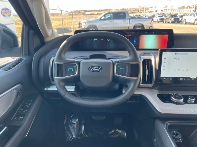 Certified 2025 Ford Expedition Max Active image 13