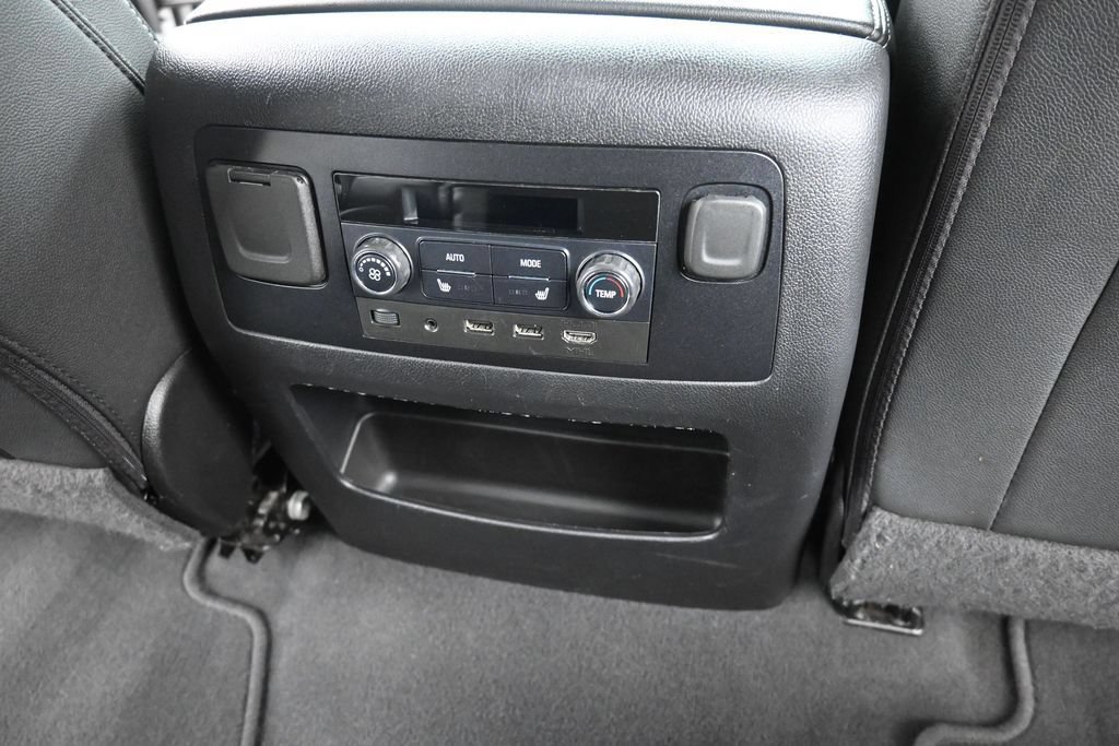 Used 2020 Chevrolet Tahoe Premier RWD image 25