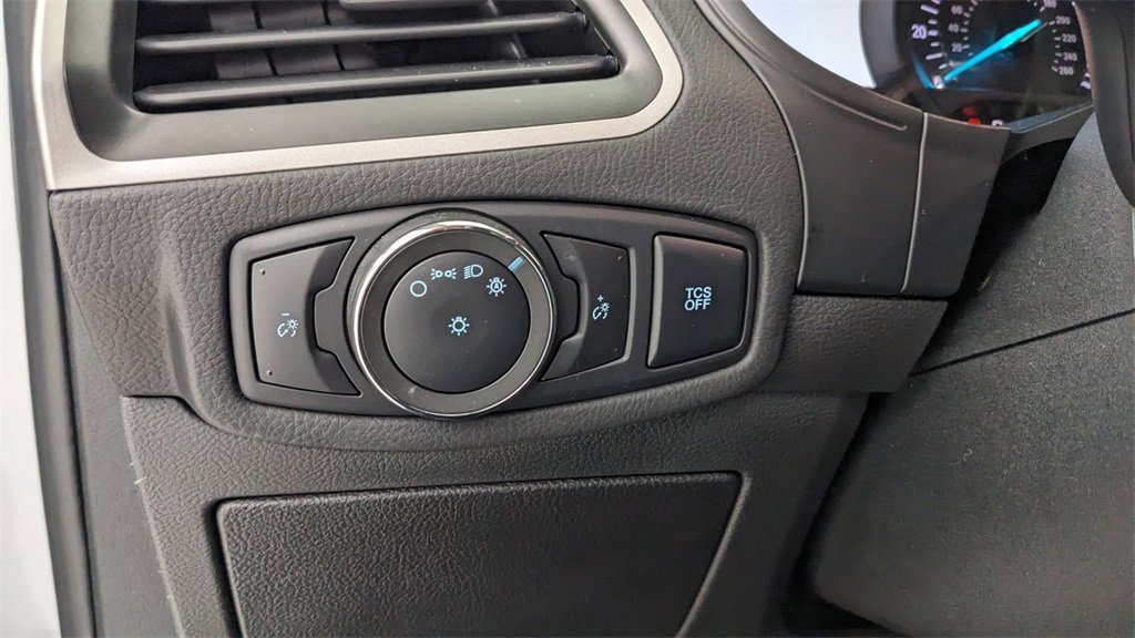 Certified 2022 Ford Edge SEL image 21