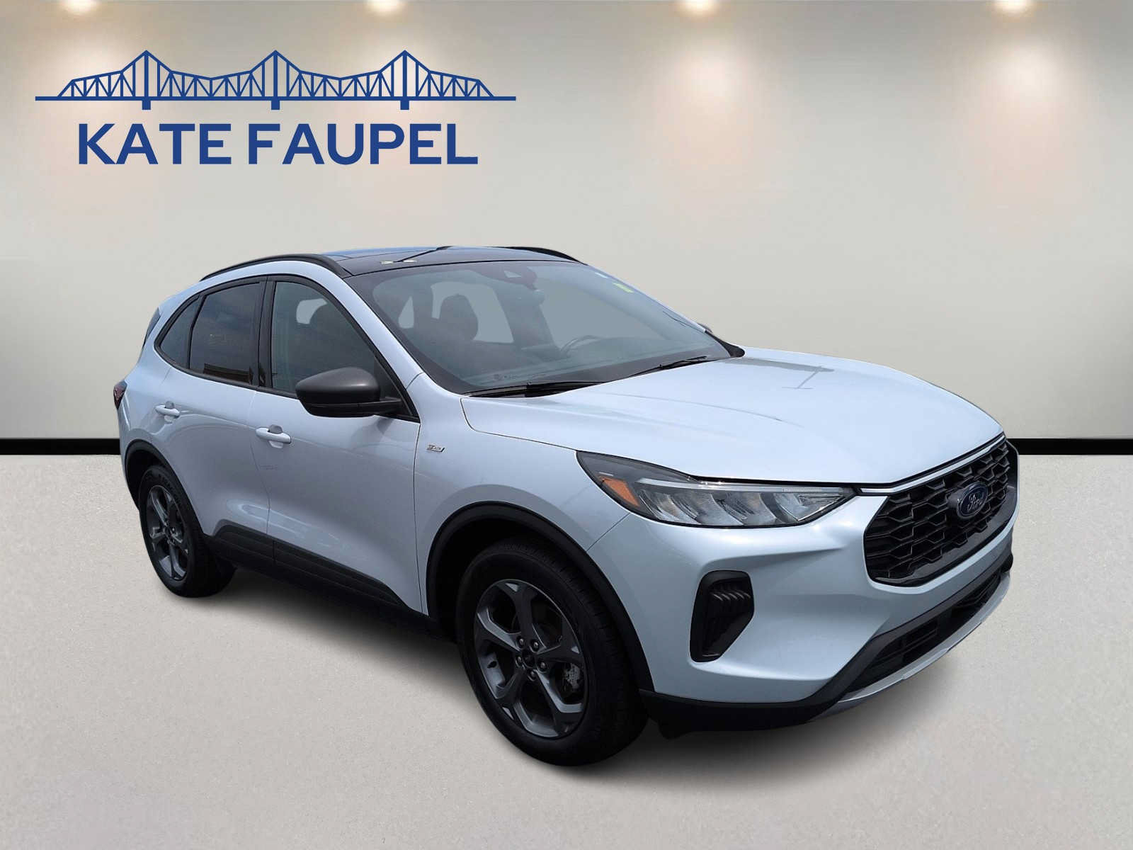 Certified 2025 Ford Escape ST-Line w/ Equipment Group 301A FWD image 1