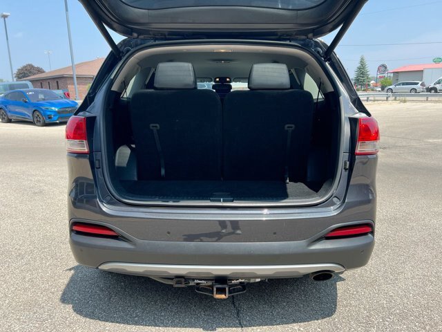 Used 2018 Kia Sorento EX AWD/4WD image 23