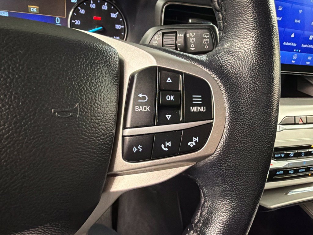 Certified 2022 Ford Explorer XLT w/ Equipment Group 202A AWD/4WD image 18