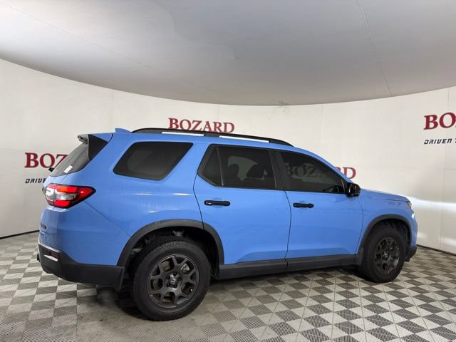 Used 2024 Honda Pilot TrailSport image 9