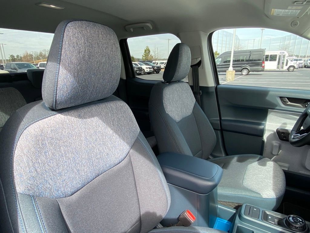 Certified 2025 Ford Maverick XLT w/ XLT Luxury Package image 28