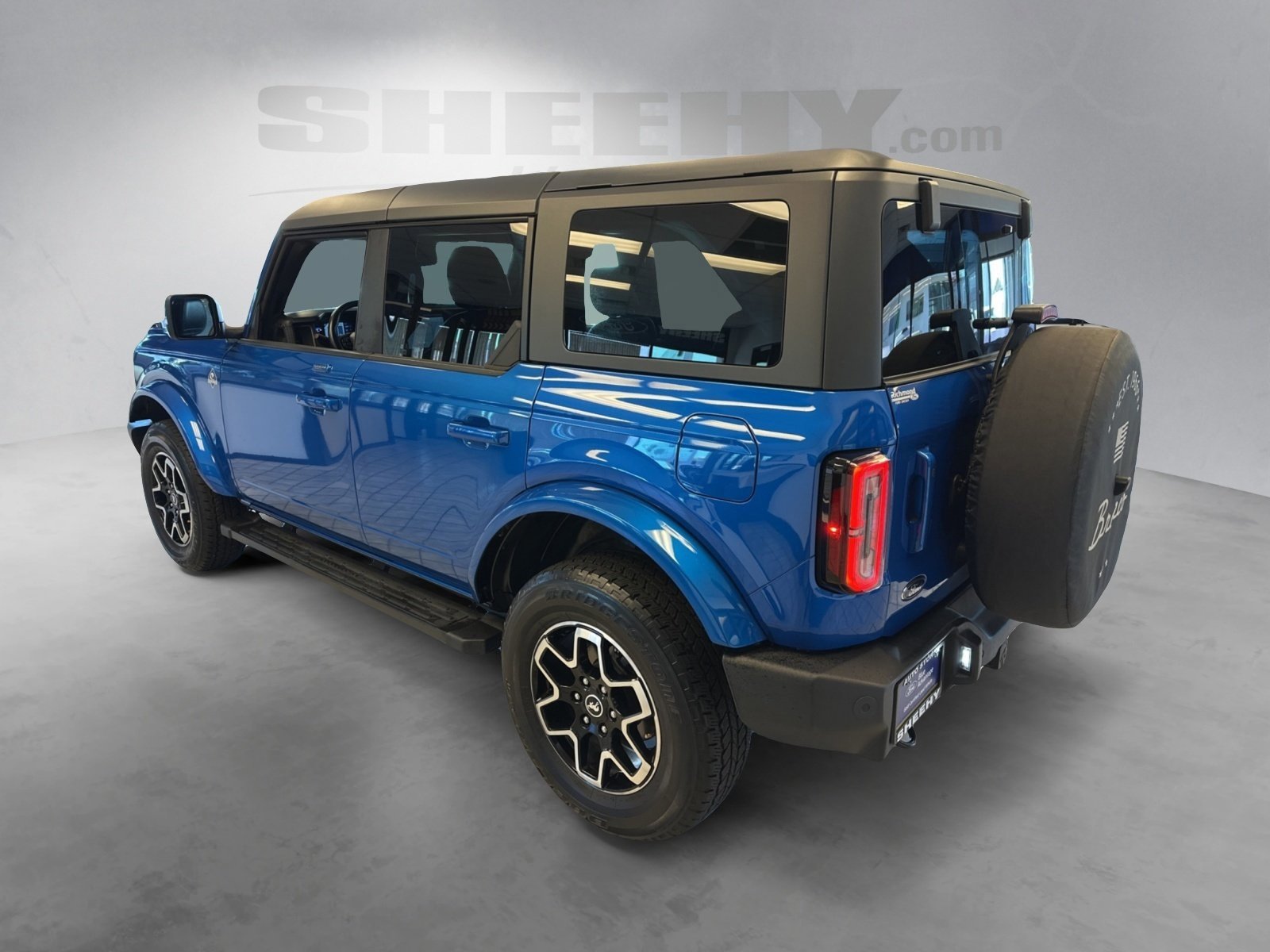 Certified 2023 Ford Bronco Outer Banks image 3