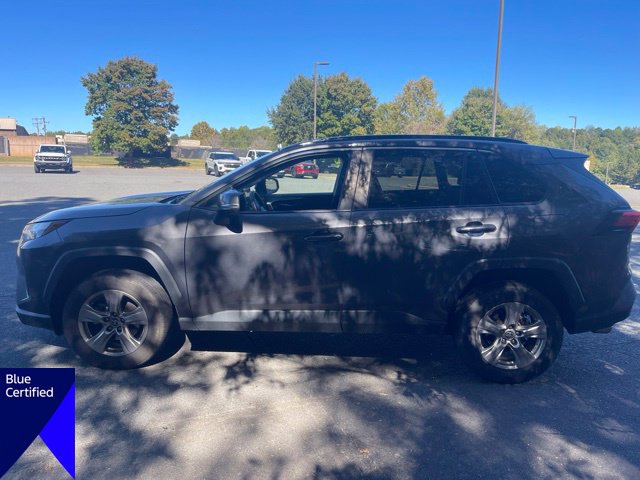Used 2023 Toyota RAV4 XLE FWD image 2
