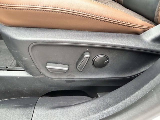 Certified 2025 Ford Bronco Sport Outer Banks w/ Outer Banks Tech Package+ AWD/4WD image 12