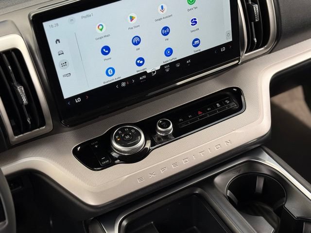 Certified 2025 Ford Expedition Active AWD/4WD image 27