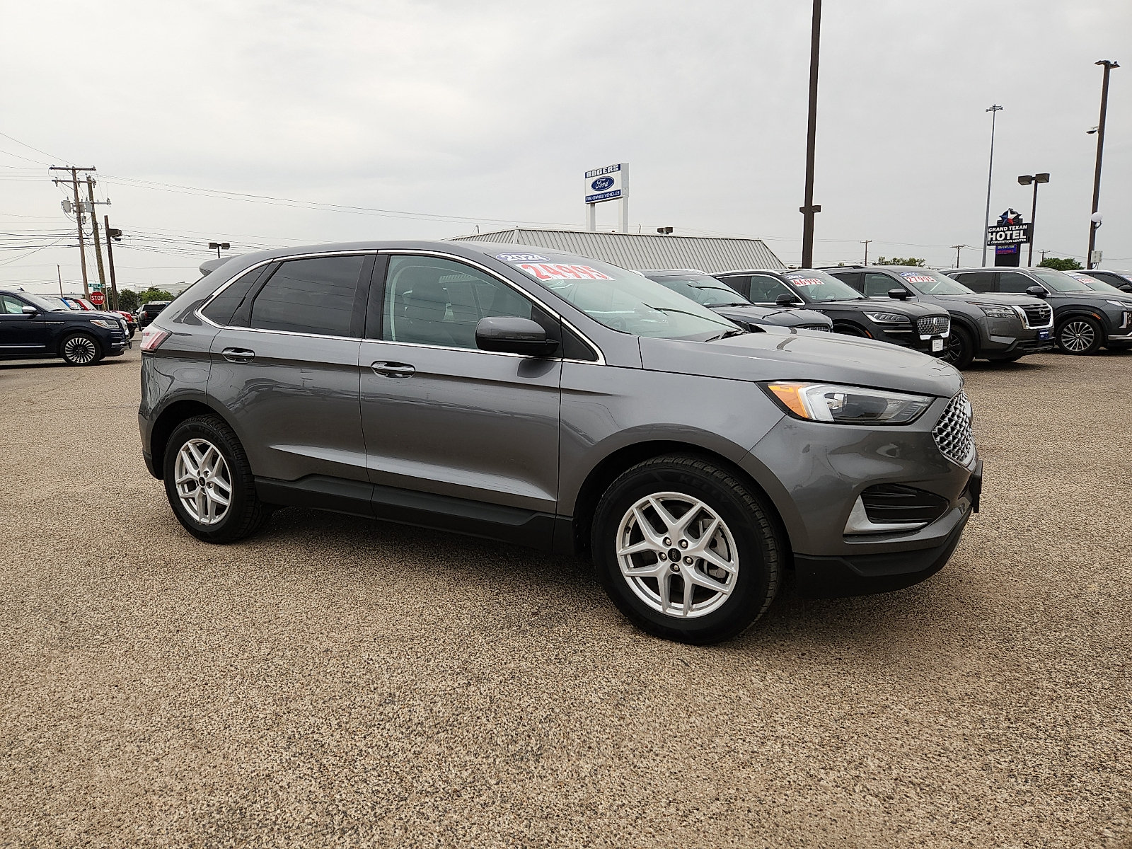 Certified 2024 Ford Edge SEL AWD/4WD image 8