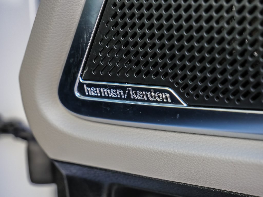 Used 2022 Kia Telluride SX w/ SX Prestige Package AWD/4WD image 26