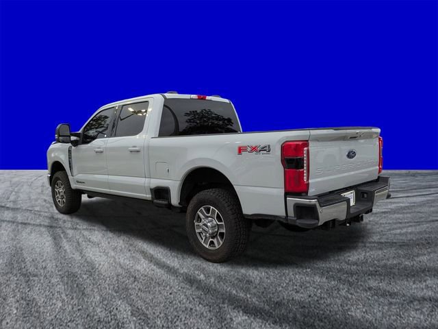 Certified 2025 Ford F350 Lariat w/ FX4 Off-Road Package image 3