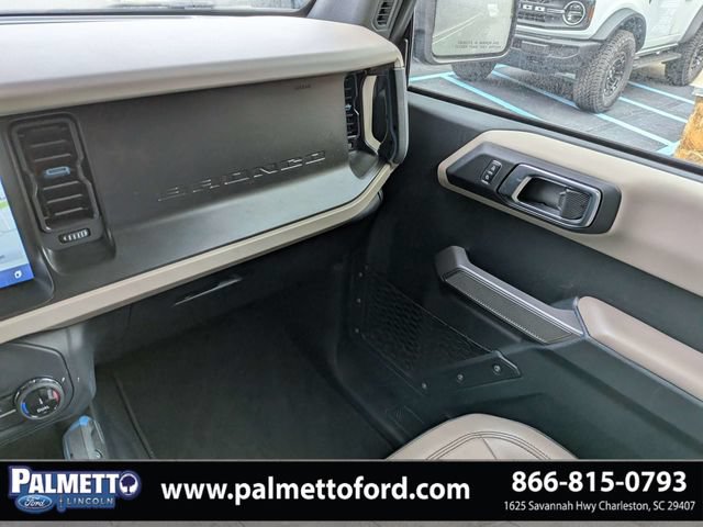 Certified 2022 Ford Bronco Wildtrak AWD/4WD image 16