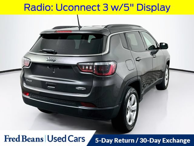 Used 2018 Jeep Compass Latitude w/ Cold Weather Group AWD/4WD image 9