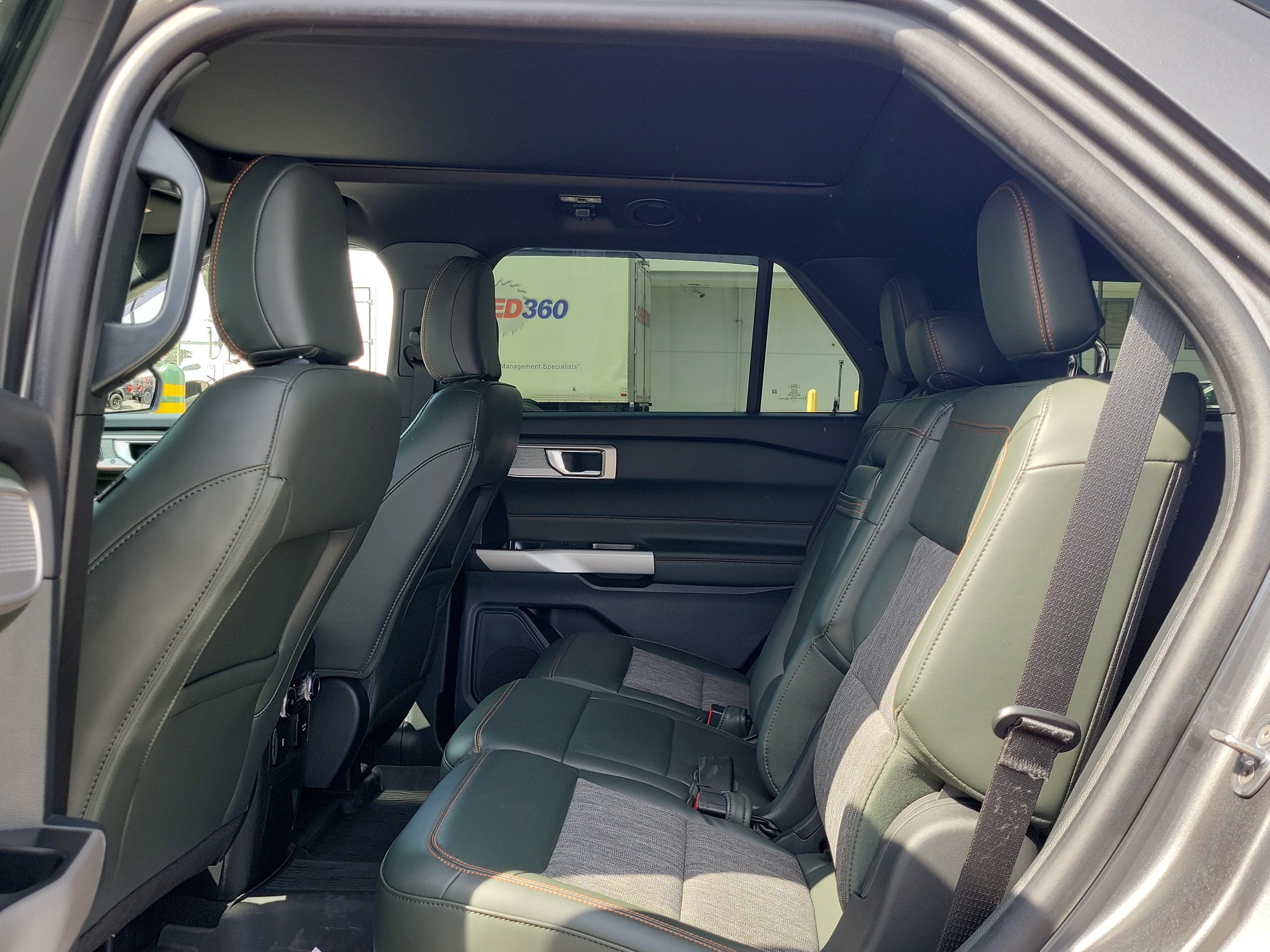 Certified 2024 Ford Explorer Timberline w/ Timberline Technology Package AWD/4WD image 14