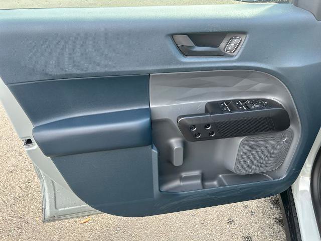 Certified 2024 Ford Maverick XLT w/ XLT Luxury Package image 17