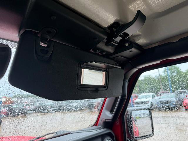 Used 2023 Jeep Wrangler Unlimited Sahara w/ Cold Weather Group image 19