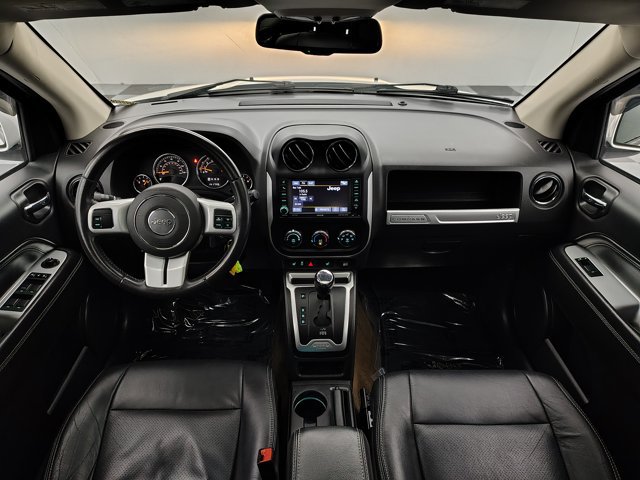 Used 2017 Jeep Compass High Altitude AWD/4WD image 27