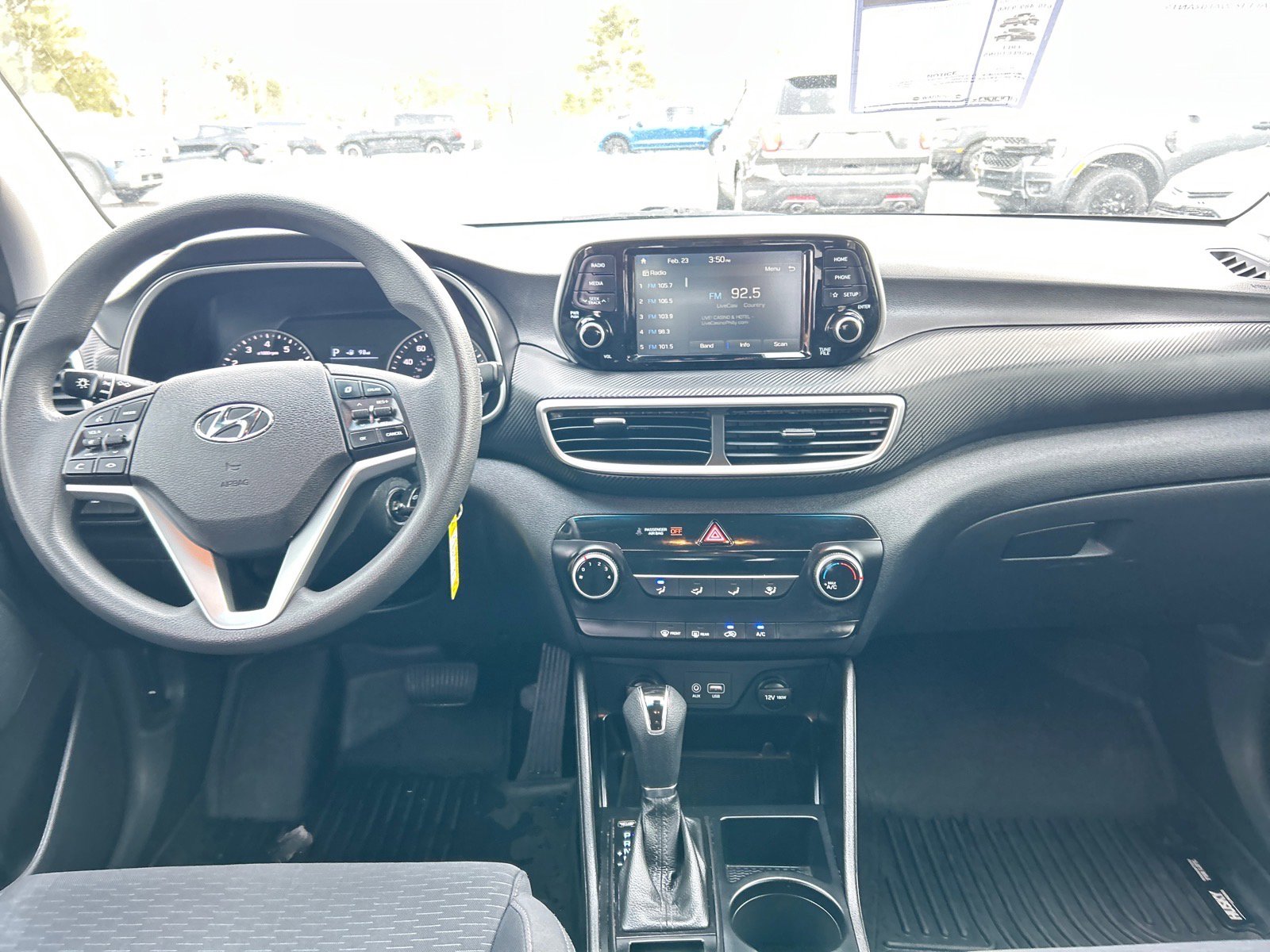 Used 2020 Hyundai Tucson SE image 3