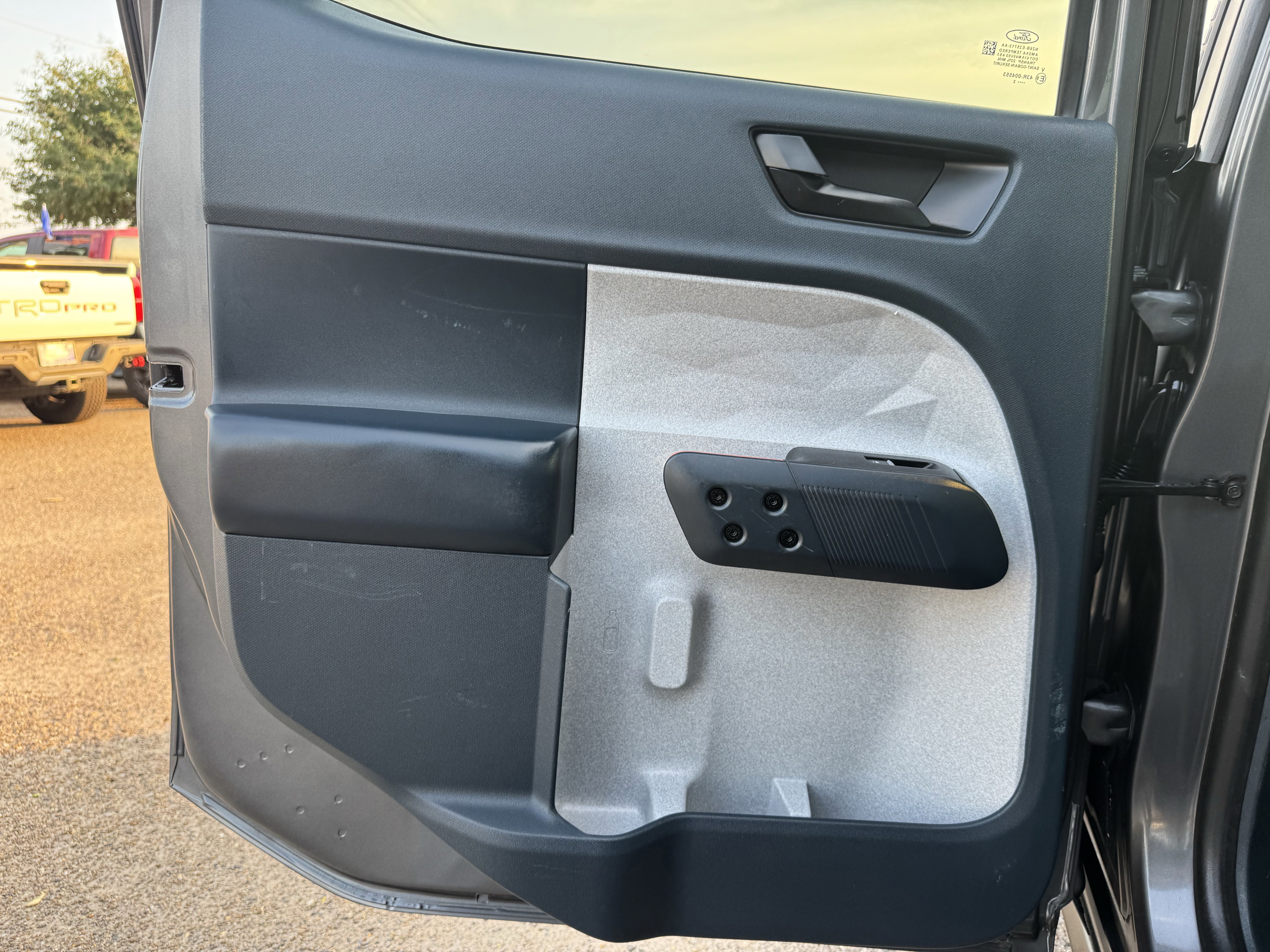 Certified 2022 Ford Maverick XLT image 24