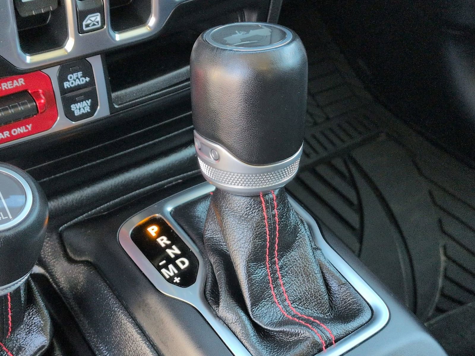 Used 2021 Jeep Wrangler Unlimited Rubicon w/ Uconnect 4C Nav & Sound Group image 39