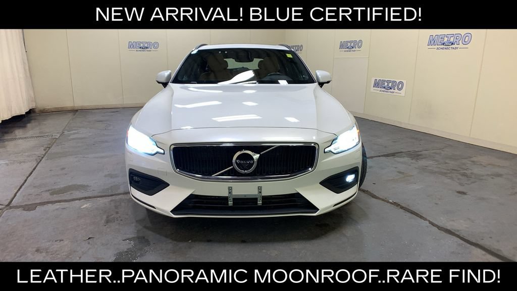 Used 2020 Volvo V60 T5 Momentum w/ Momentum Advanced Package FWD image 8