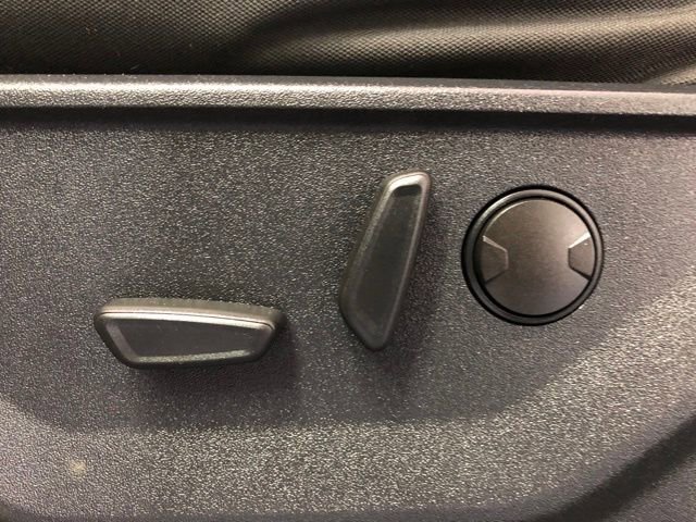 Certified 2022 Ford F150 XLT w/ Equipment Group 302A High image 31