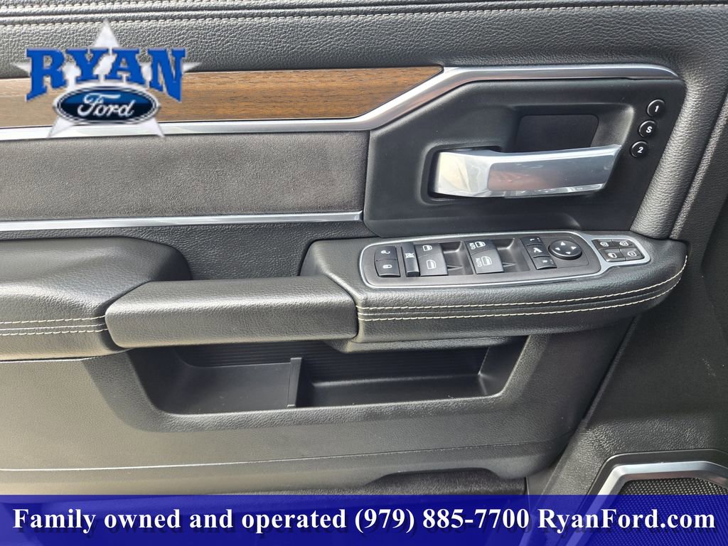 Used 2024 RAM 2500 Laramie w/ Safety Group AWD/4WD image 15