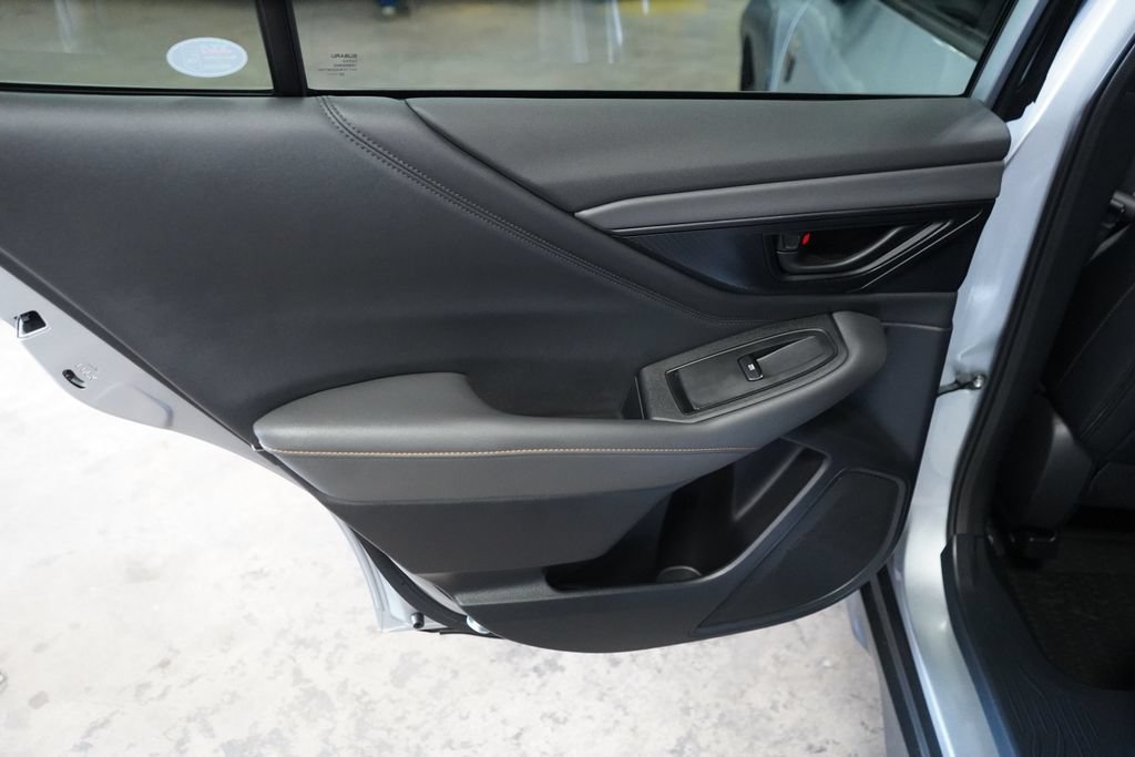 Used 2025 Subaru Outback Wilderness AWD/4WD image 30