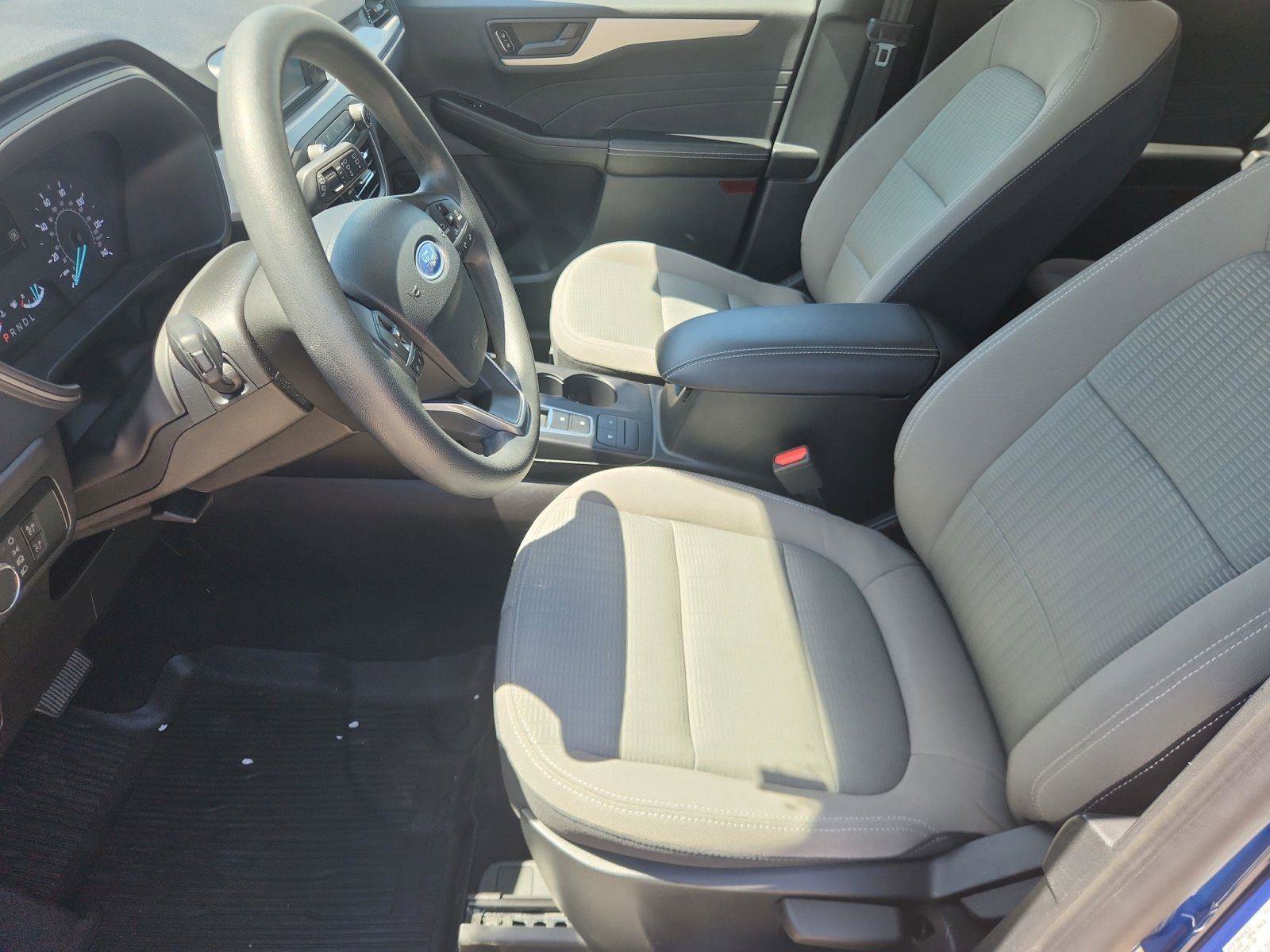 Certified 2022 Ford Escape S AWD/4WD image 10