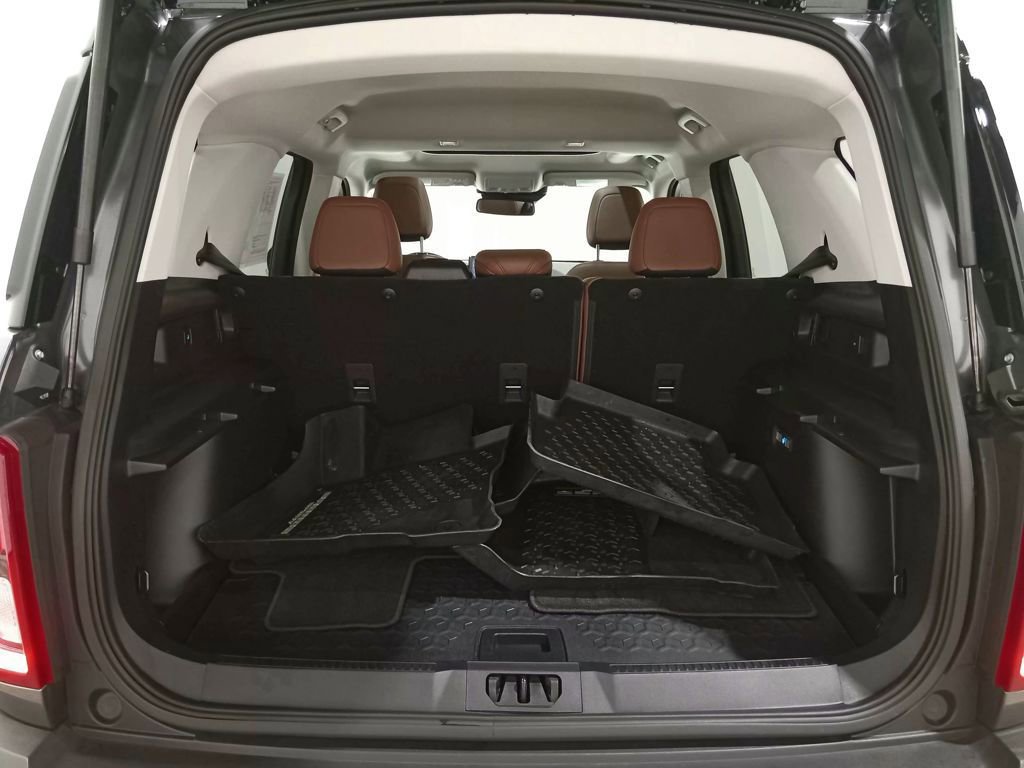 Certified 2025 Ford Bronco Sport Outer Banks w/ Outer Banks Tech Package+ image 10