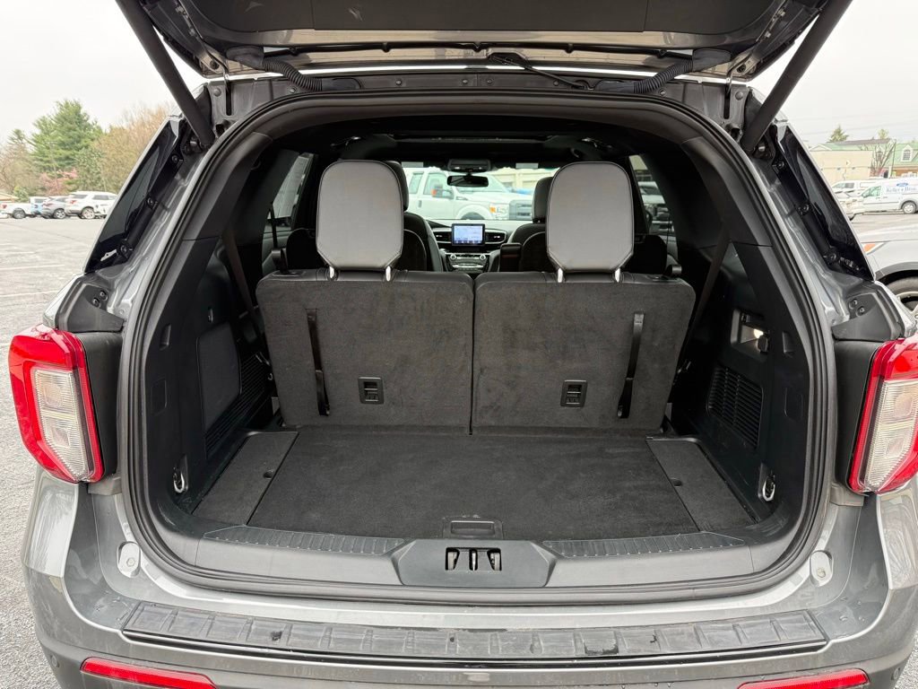 Certified 2023 Ford Explorer ST-Line w/ Class IV Trailer Tow Package image 22