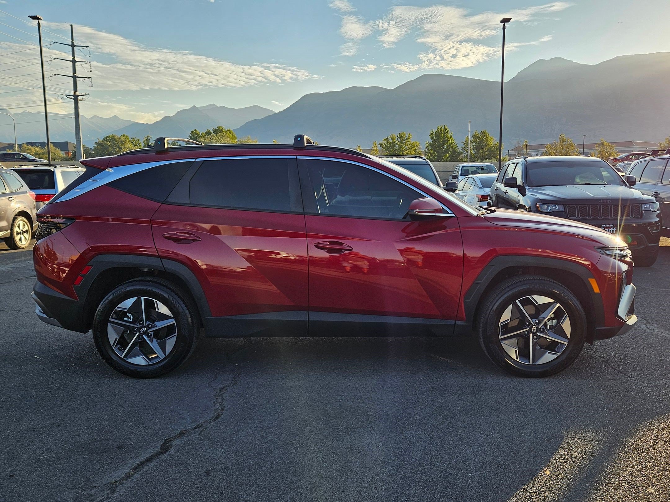 Used 2025 Hyundai Tucson SEL AWD/4WD image 2