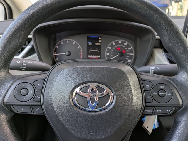 Used 2025 Toyota Corolla LE image 22
