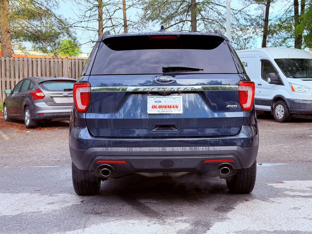 Certified 2017 Ford Explorer 4WD image 4