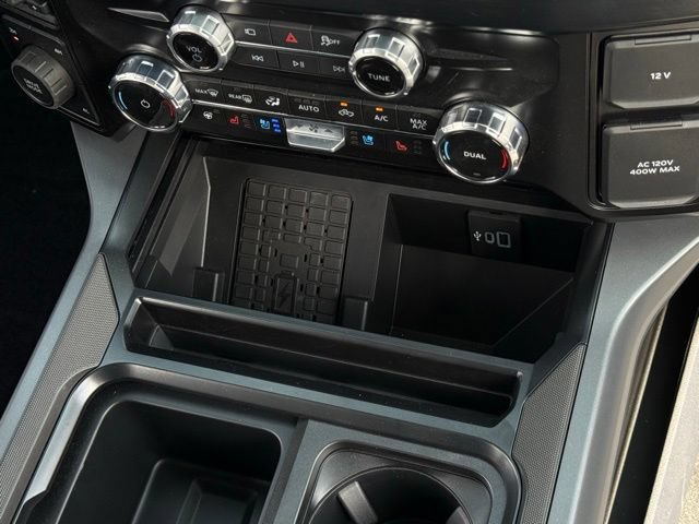 Certified 2026 Ford F350 Lariat w/ Lariat Premium Package AWD/4WD image 32