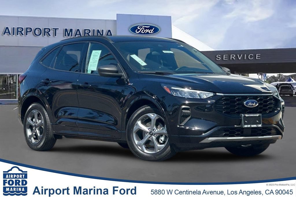 Certified 2024 Ford Escape ST-Line w/ Equipment Group 301A FWD image 1
