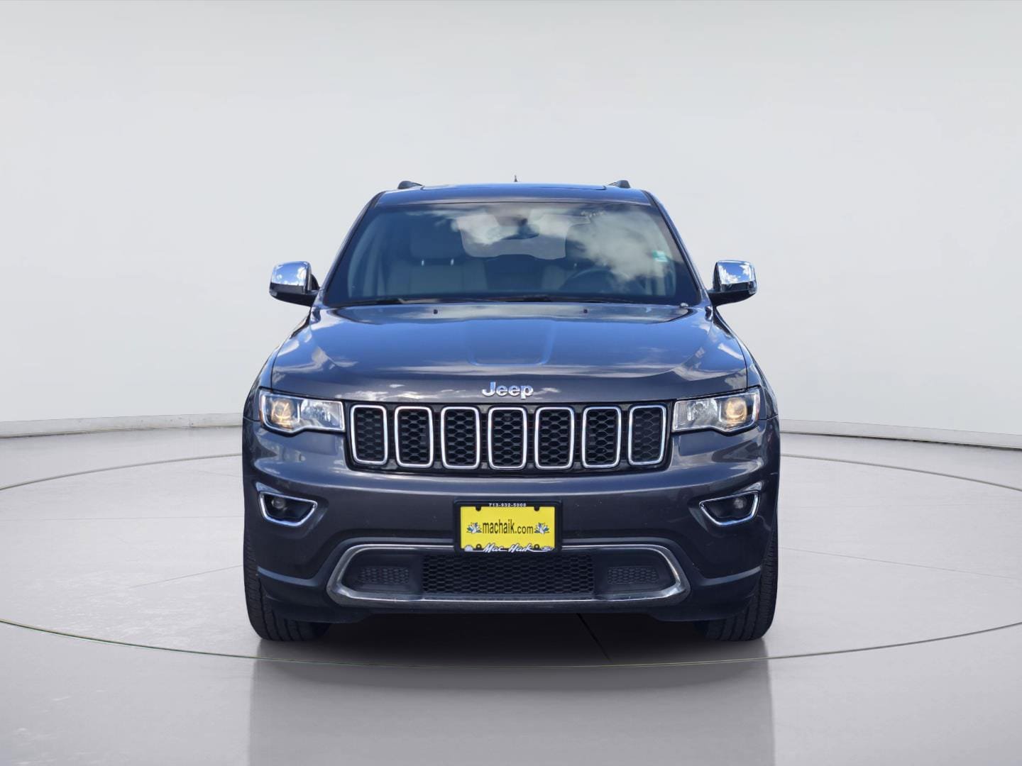 Used 2019 Jeep Grand Cherokee Limited w/ Trailer Tow Group IV RWD image 2