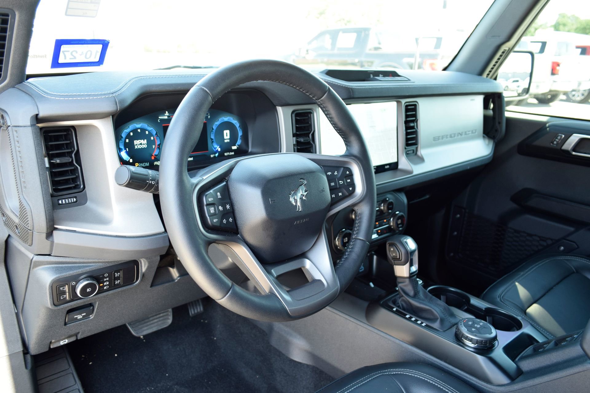 Certified 2025 Ford Bronco Outer Banks AWD/4WD image 17