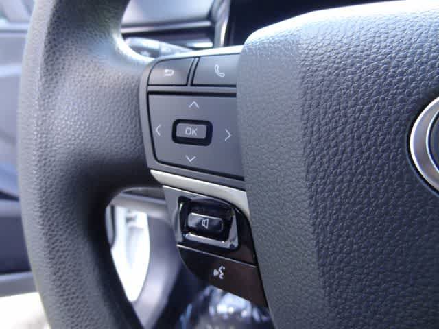 Used 2025 Toyota Camry LE FWD image 15