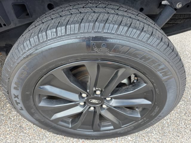 Certified 2020 Ford F150 Lariat RWD image 10
