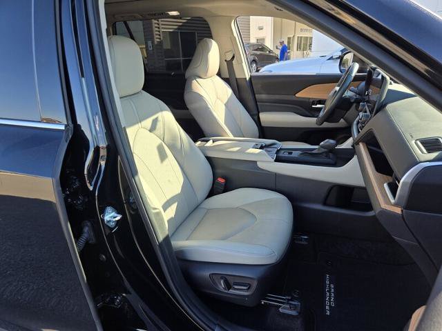 Used 2024 Toyota Grand Highlander AWD Hybrid image 20