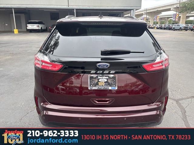 Certified 2023 Ford Edge ST-Line AWD/4WD image 7