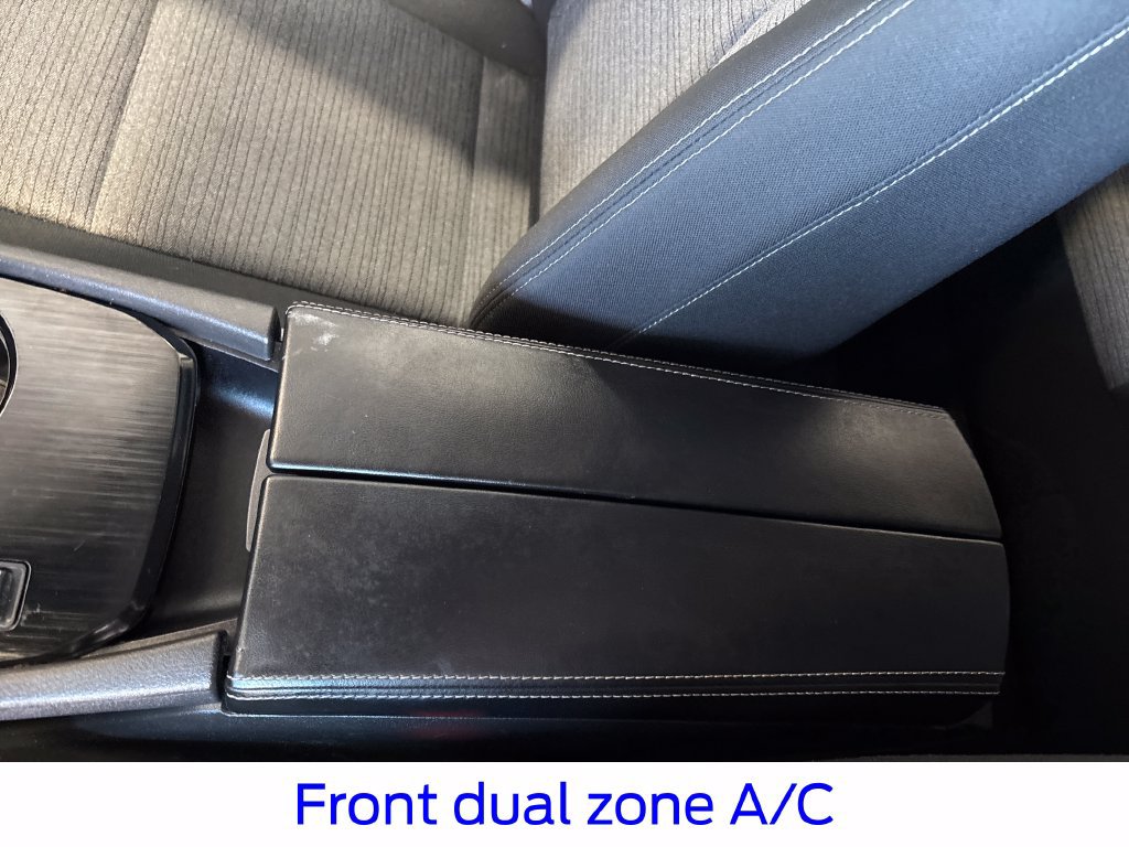 Used 2023 Nissan Rogue SV FWD image 30