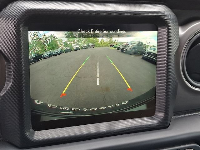 Used 2022 Jeep Wrangler Unlimited Sport AWD/4WD image 29