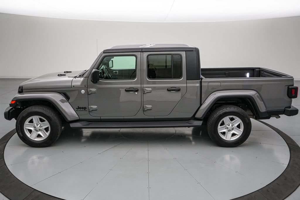 Used 2021 Jeep Gladiator Sport AWD/4WD image 8